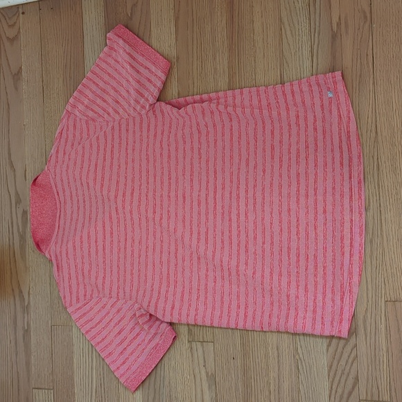 Wilson Coral Striped Polo Size Medium - Picture 8 of 9